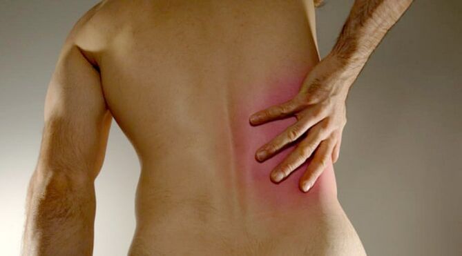 Pain in the right side of the back. 